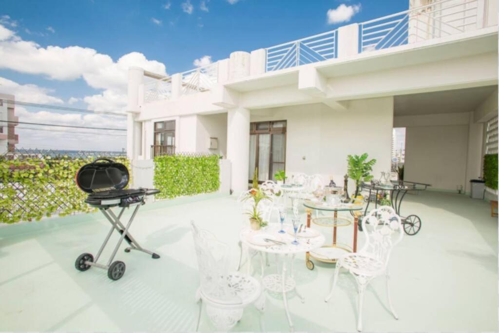 アラハビーチから徒歩3分! コンビニやスーパーまで徒歩1分! Ai House Apartment Chatan Exterior photo